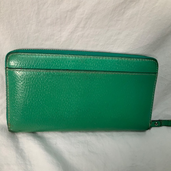 Kate Spade Wallet in Sea Foam Green - Picture 3 of 11